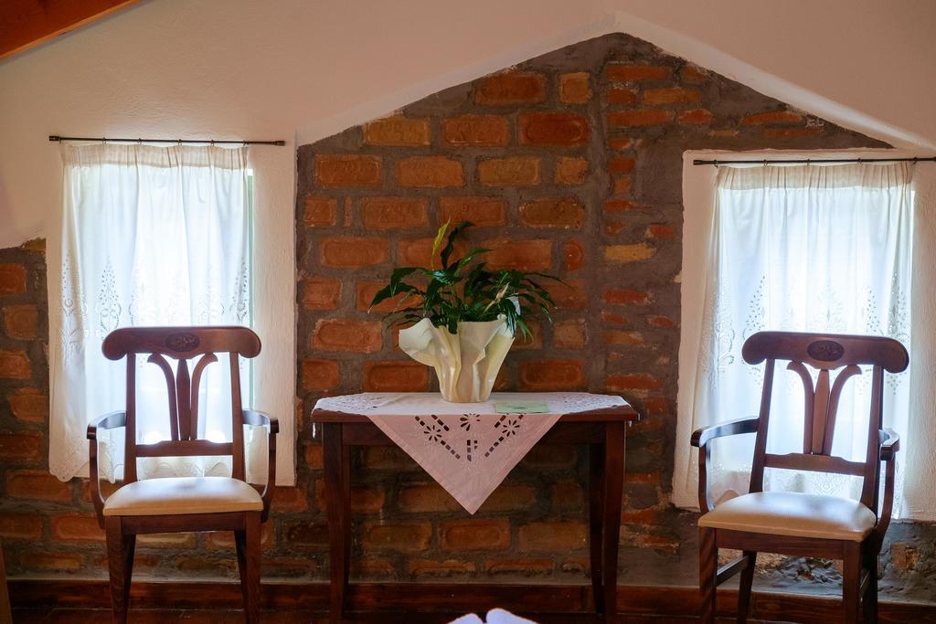 Vilelmine Chrissi Akti Chania Exterior foto